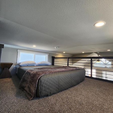 Htr Tx Hill Country Campground كيرفيل الغرفة الصورة