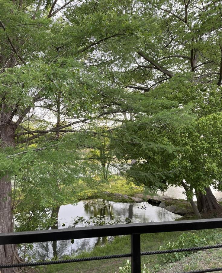 Htr Tx Hill Country Campground كيرفيل المظهر الخارجي الصورة